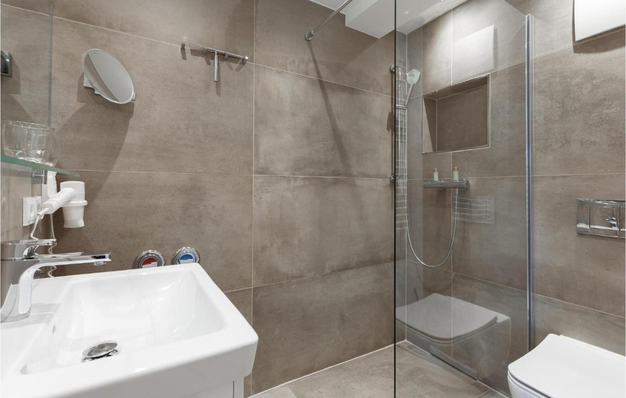 Angel Apartment บินซ์ ภายนอก รูปภาพ
